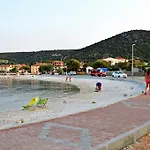 Daire Maris *